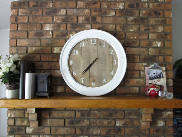 How to make a Clock out of Pallet Wood (DaNelle style)