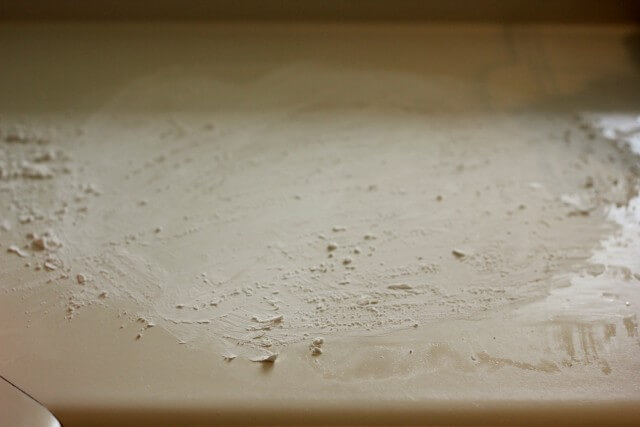 countertop dusted with arrowroot starch