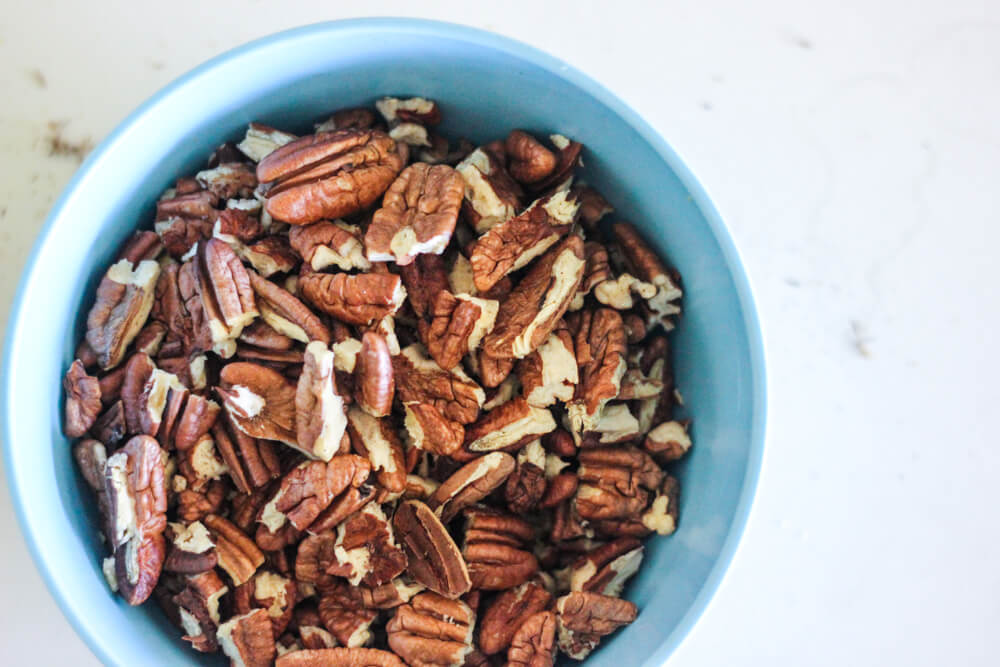 bowl of shelled pecans